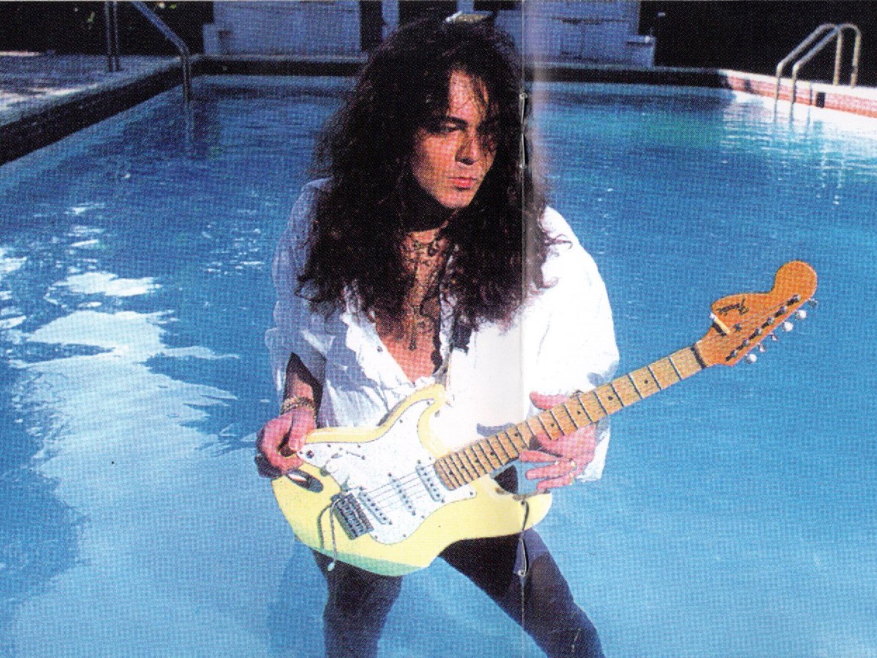 REVIEW: Yngwie Malmsteen – The Seventh Sign (1994 Japanese import